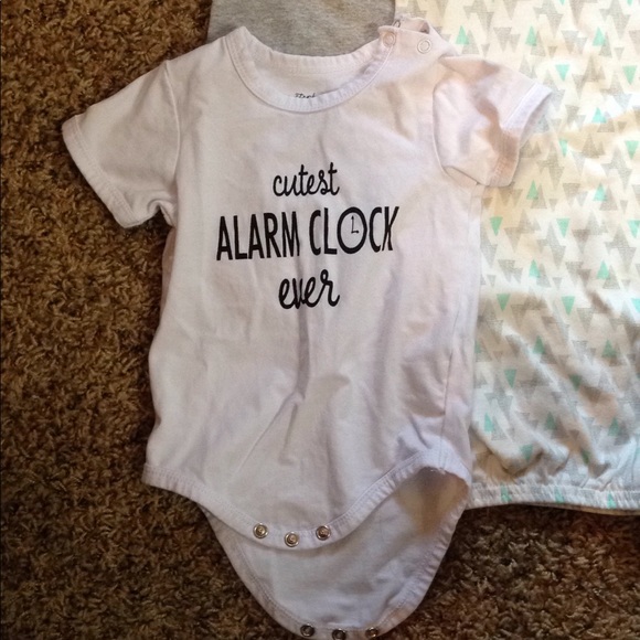 Baby clothes - Picture 2 of 5